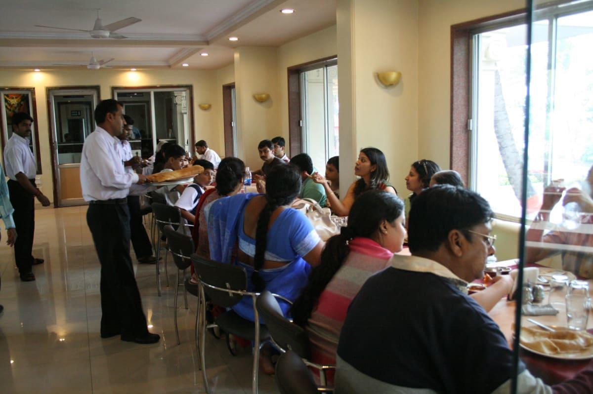 Hotel Sai International Peth  Luaran gambar
